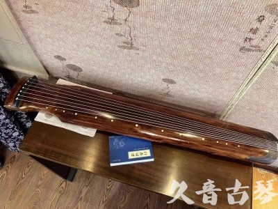齐齐哈尔市●久音古琴  ●今日推荐20230715  [断纹仲尼式]